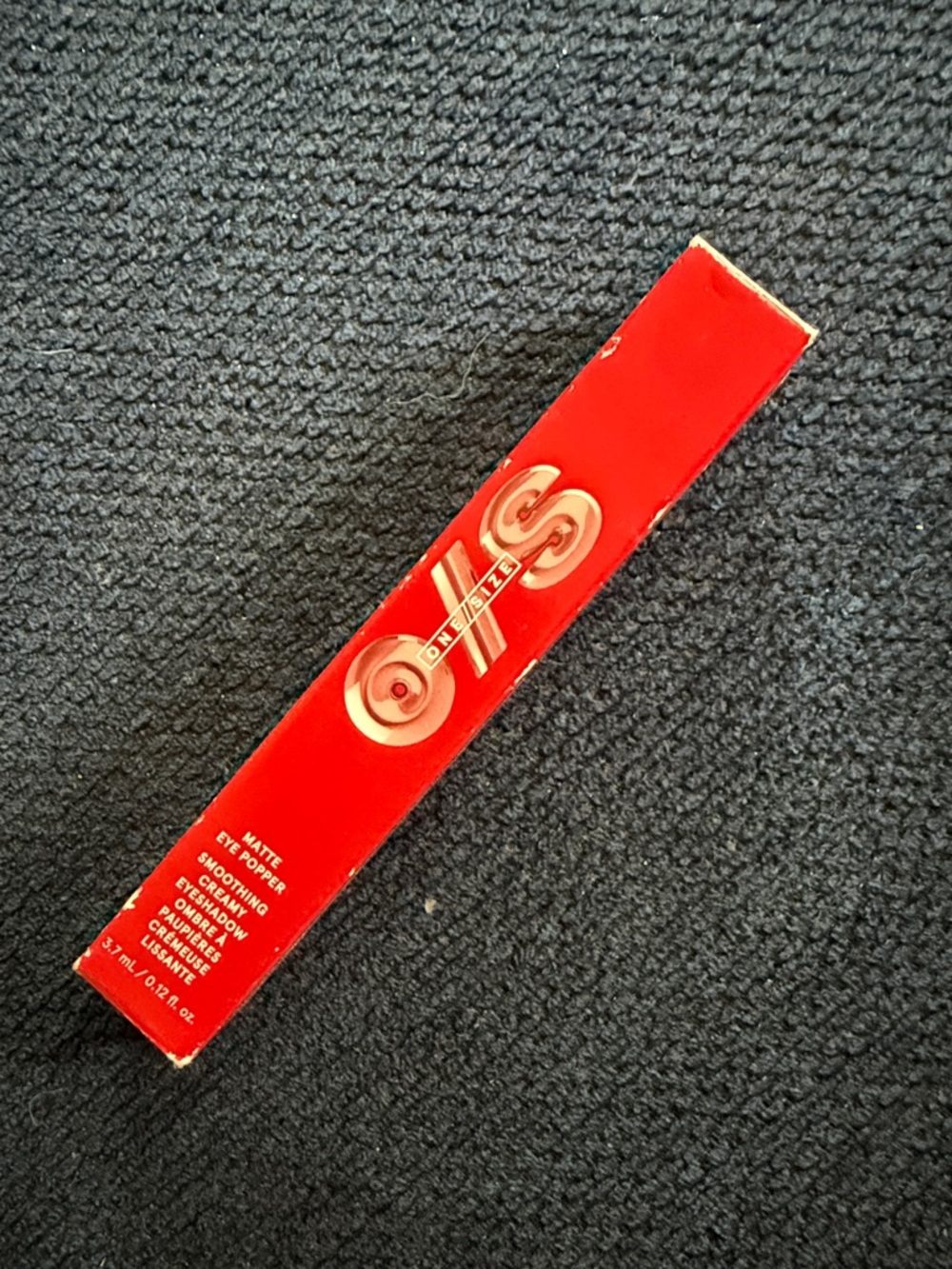 NIB One size Matte Eye Topper Eyeshadow